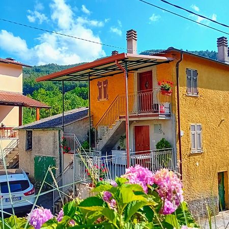 فيلا Carrodano Inferioreفي Agriturismo Ghirlanda Norma Rita المظهر الخارجي الصورة