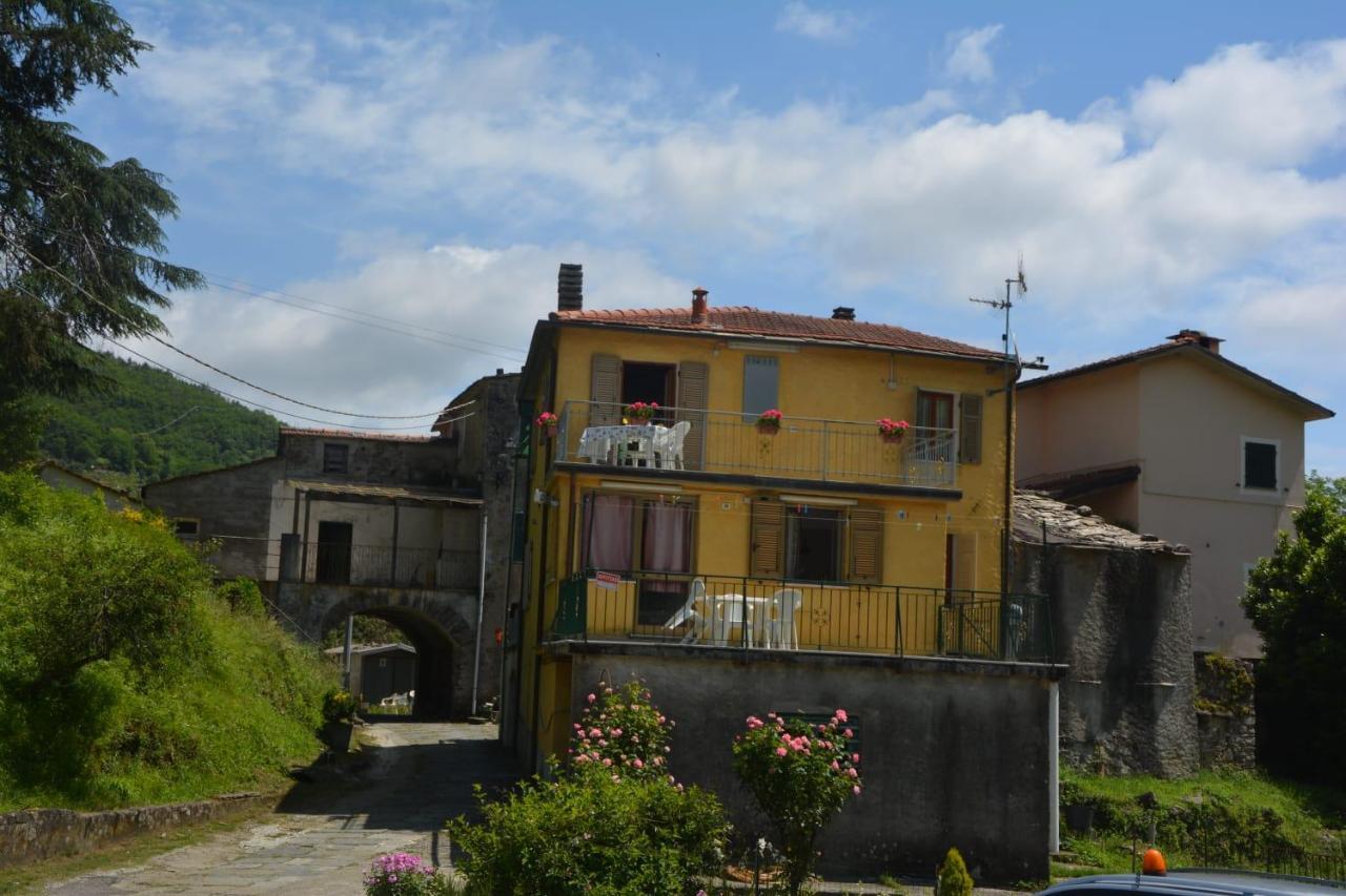 Agriturismo Ghirlanda Norma Rita Carrodano Inferiore المظهر الخارجي الصورة